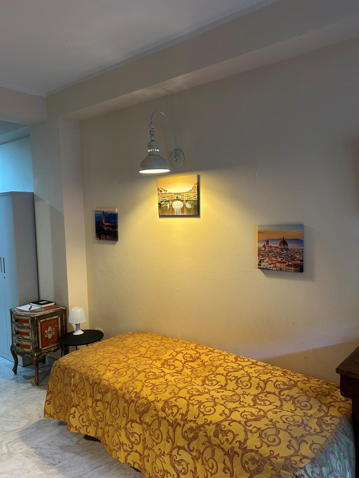 Bocca's 8 Apartment *