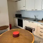 Bocca\'S Apartment 8