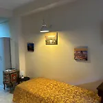 Bocca\'S Apartment 8