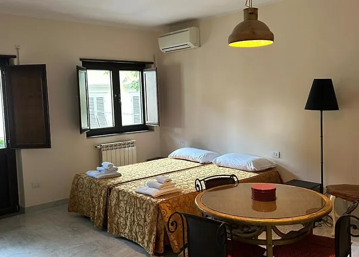 Bocca\'S Apartment 8